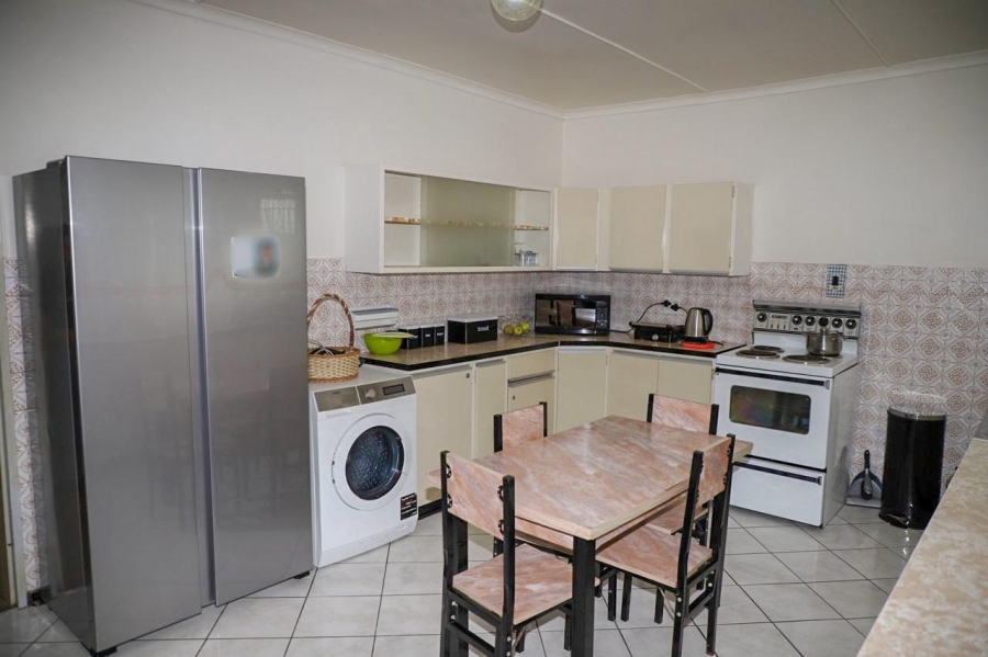 3 Bedroom Property for Sale in Heilbron Free State